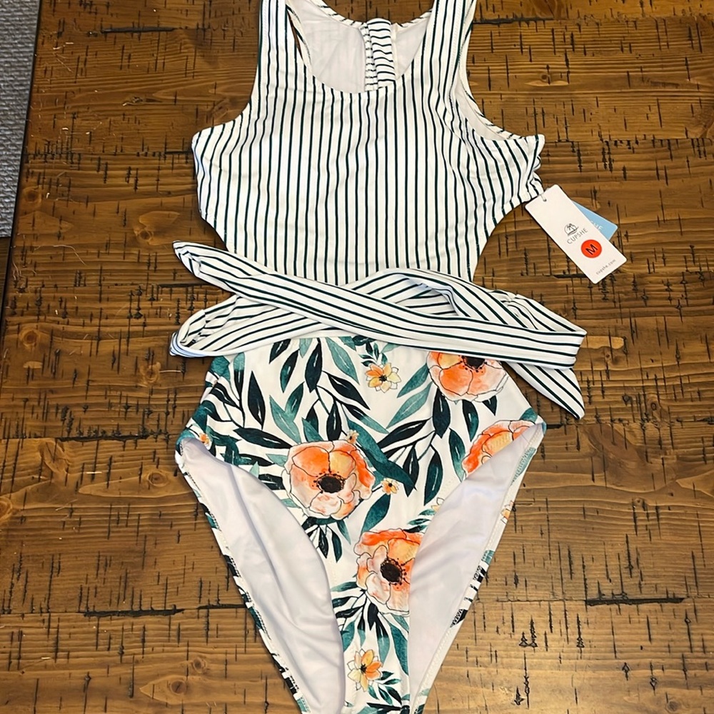 Cupshe Striped and Floral One Piece Swimsuit